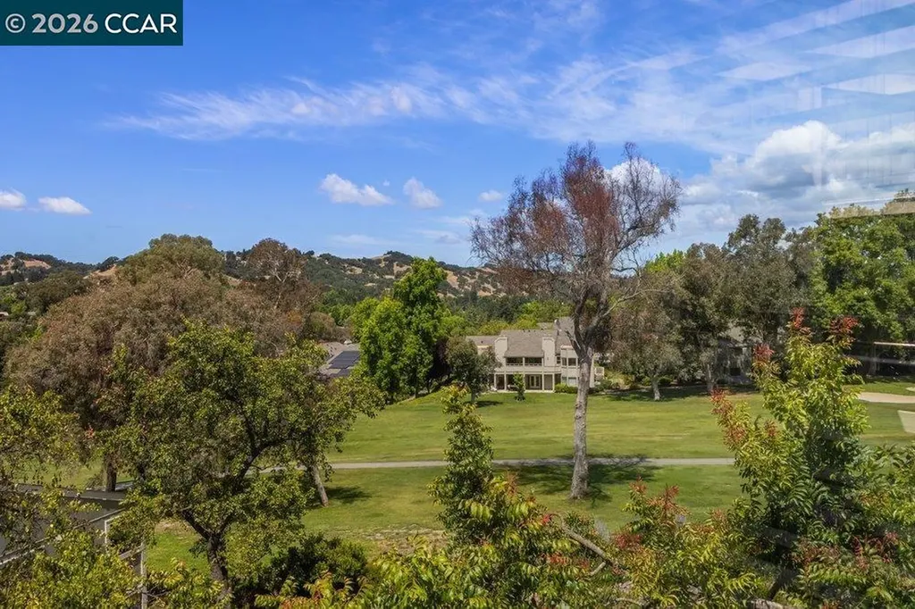3064 Rossmoor Parkway Walnut Creek CA 94595