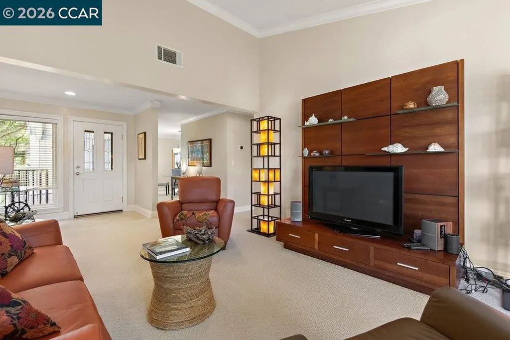3064 Rossmoor Parkway Walnut Creek CA 94595