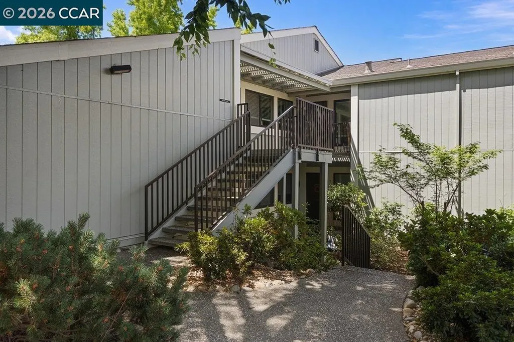 3064 Rossmoor Parkway Walnut Creek CA 94595