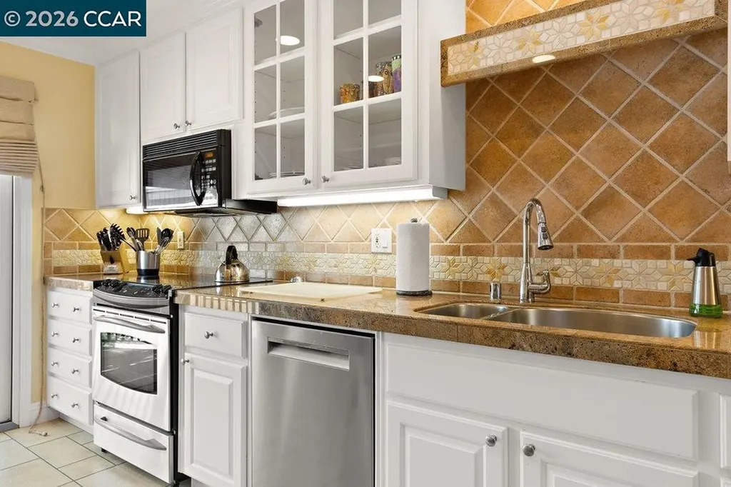 3064 Rossmoor Parkway Walnut Creek CA 94595