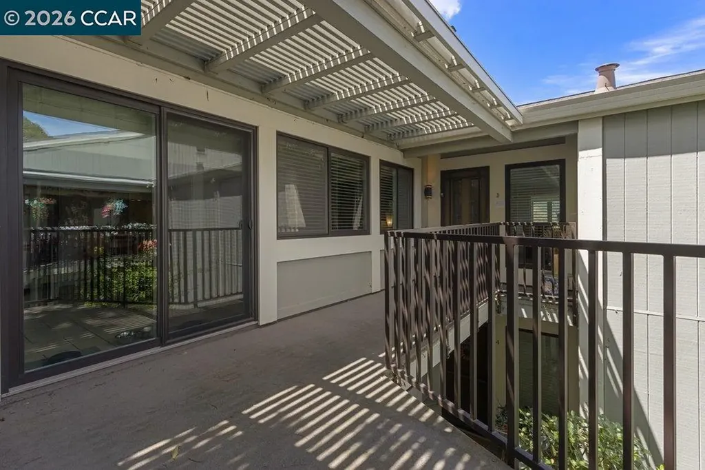 3064 Rossmoor Parkway Walnut Creek CA 94595