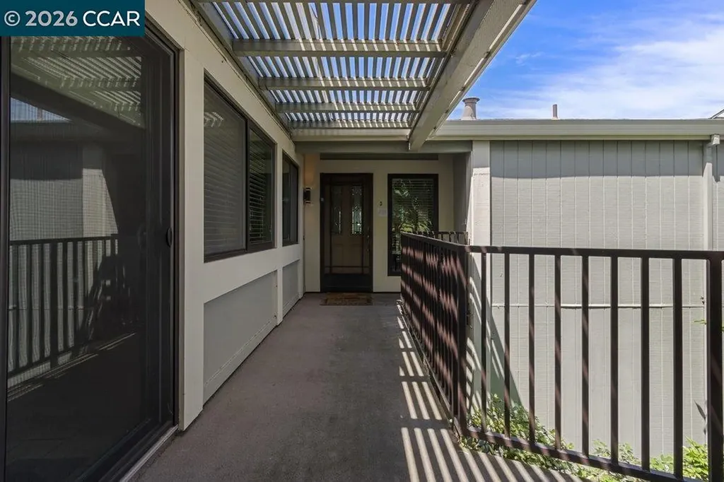 3064 Rossmoor Parkway Walnut Creek CA 94595