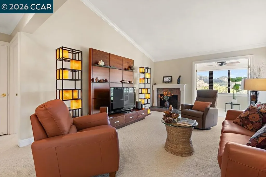3064 Rossmoor Parkway Walnut Creek CA 94595