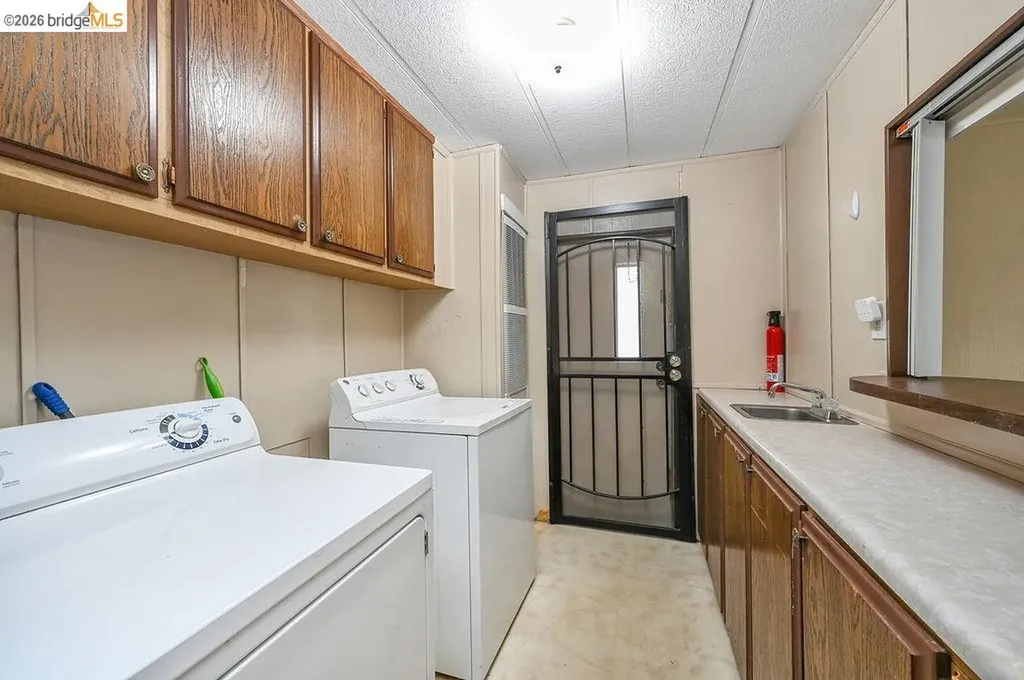 4141 Deep Creek Road Fremont CA 94555