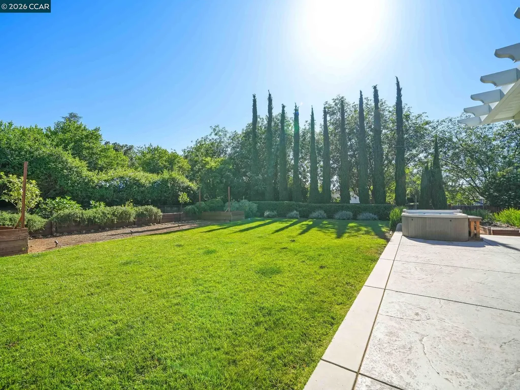 32 Atchinson Stage Court Clayton CA 94517
