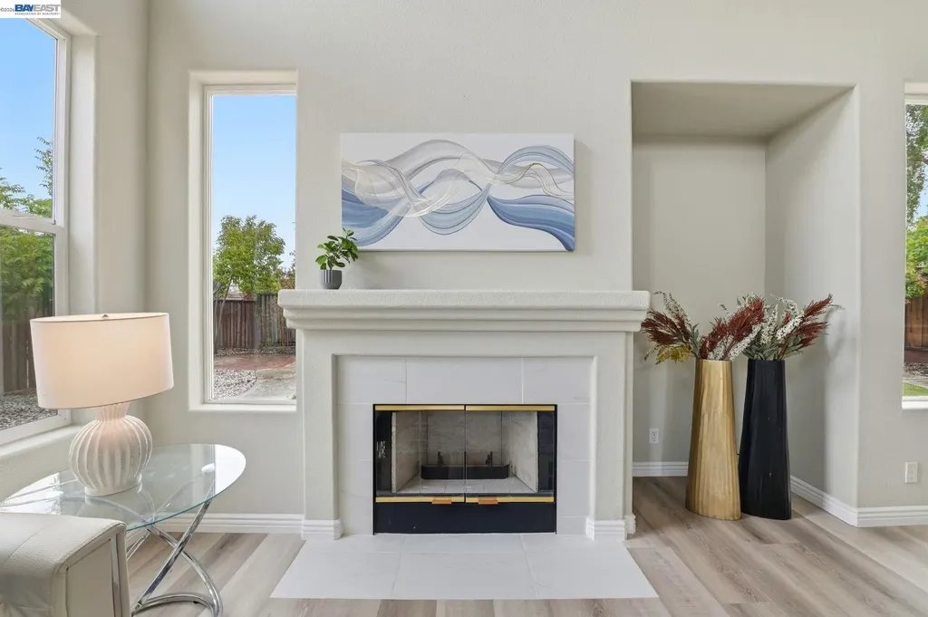 32501 Carmel Way Union City CA 94587