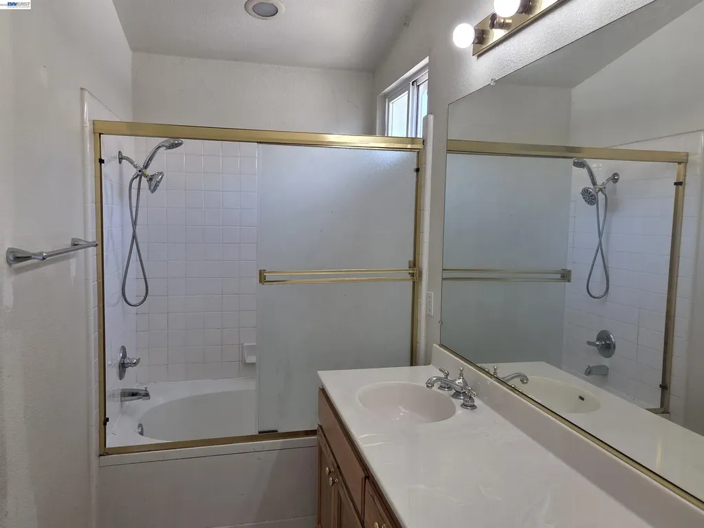 378 Alvarado Street San Leandro CA 94577
