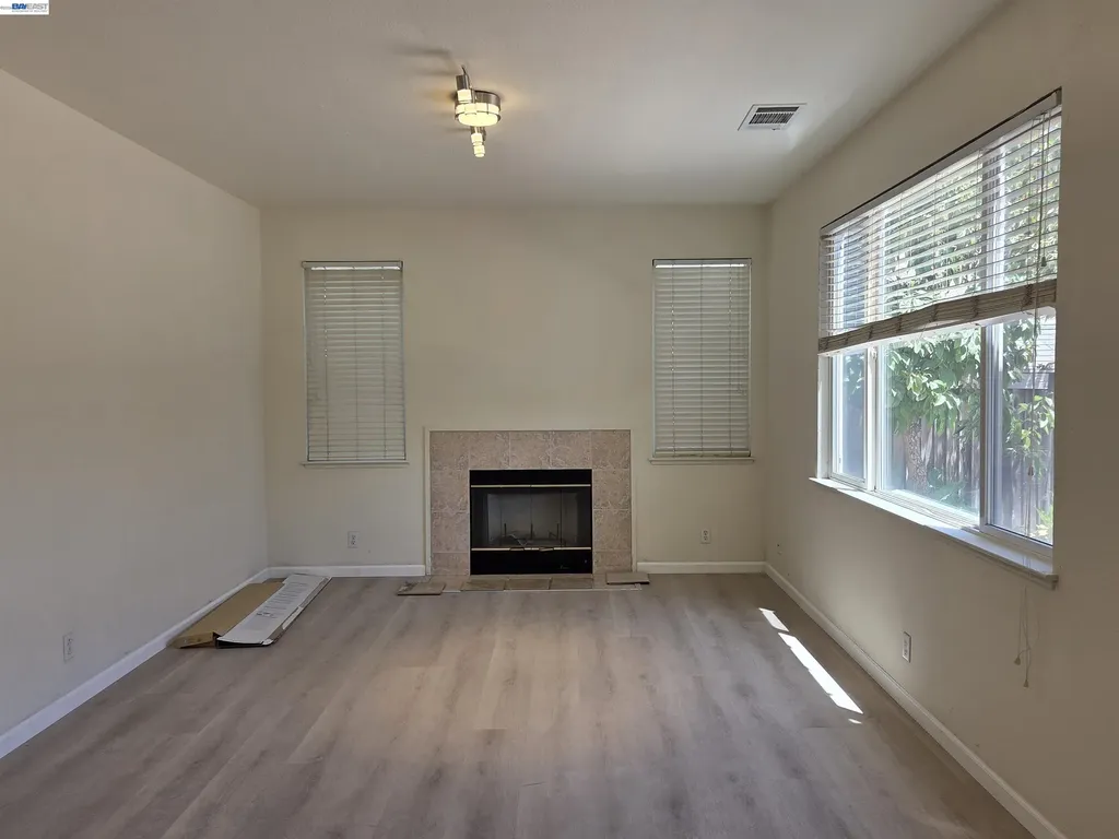 378 Alvarado Street San Leandro CA 94577