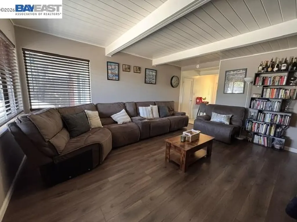 474 La Jolla Street Vallejo CA 94591
