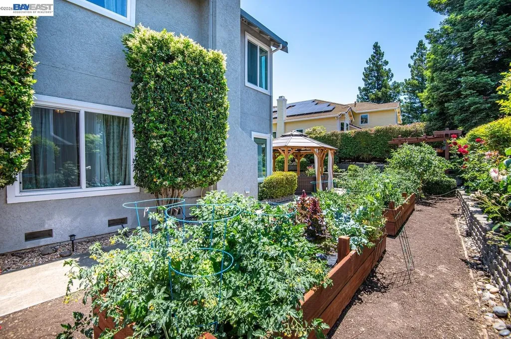 3837 Hillside Avenue Livermore CA 94551