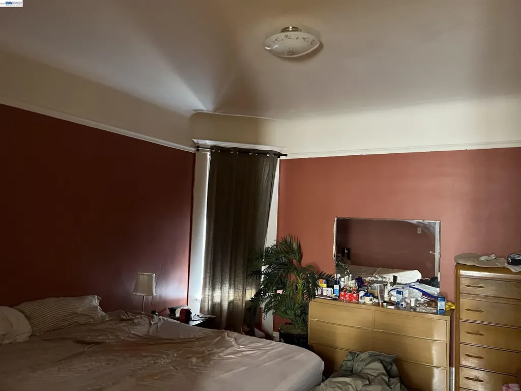 710-712 9th Avenue San Francisco CA 94118