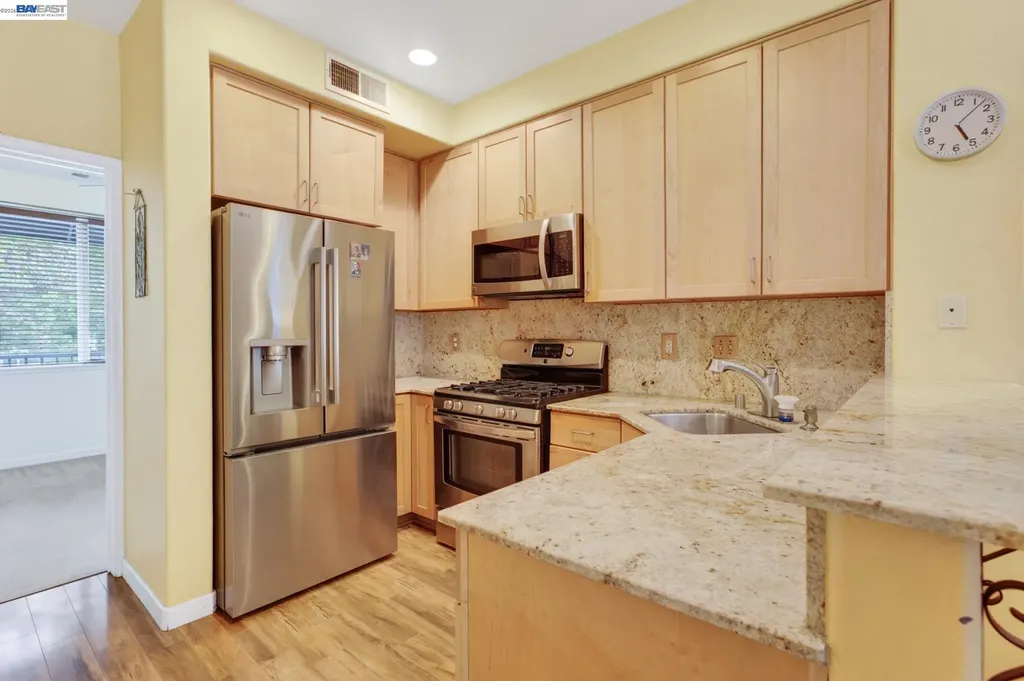 655 Veranda Circle Hayward CA 94541
