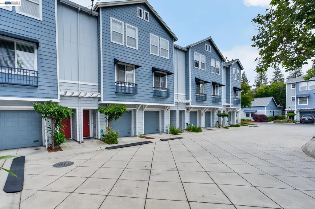 655 Veranda Circle Hayward CA 94541