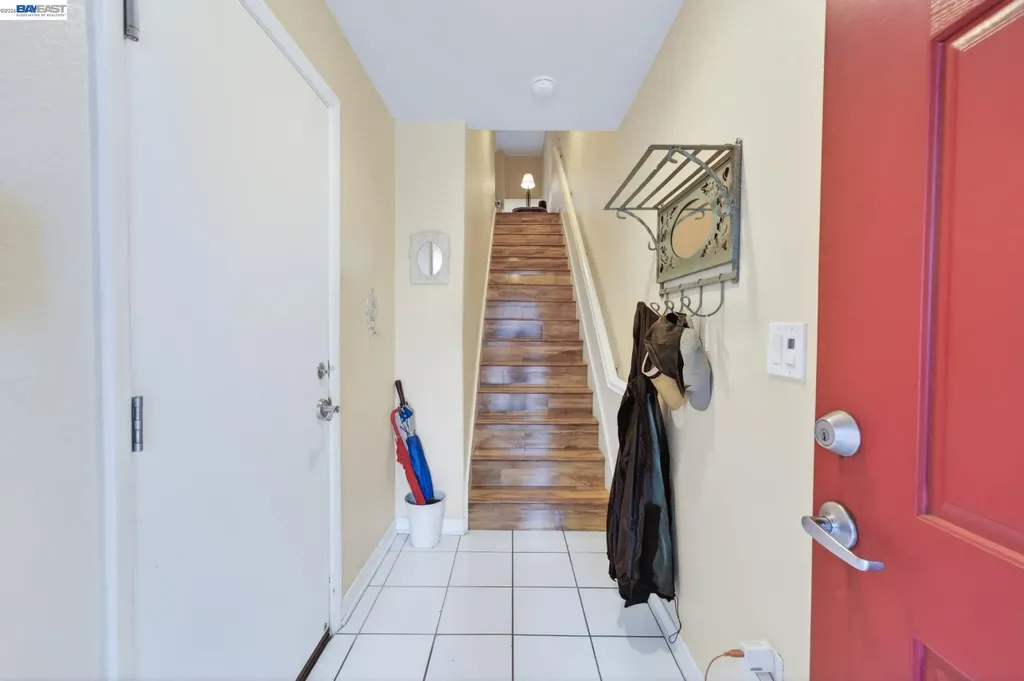 655 Veranda Circle Hayward CA 94541