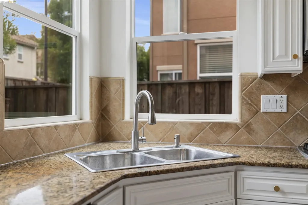 423 Toscana Way Hayward CA 94545