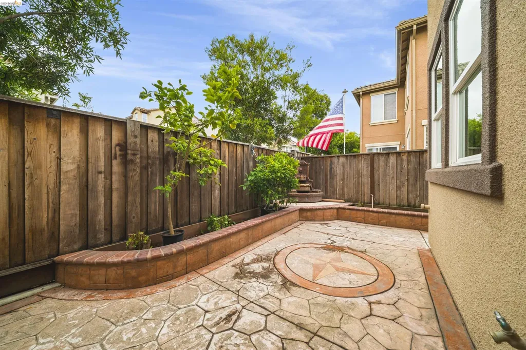 423 Toscana Way Hayward CA 94545