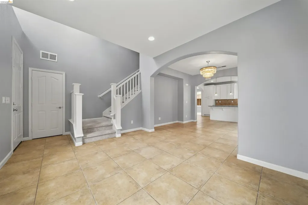 423 Toscana Way Hayward CA 94545