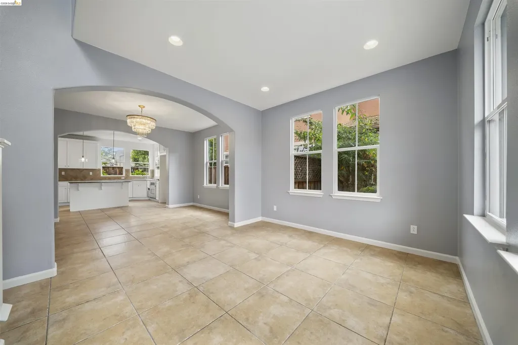 423 Toscana Way Hayward CA 94545