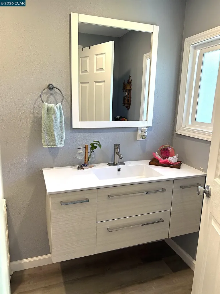 54 Kay Drive Vallejo CA 94590
