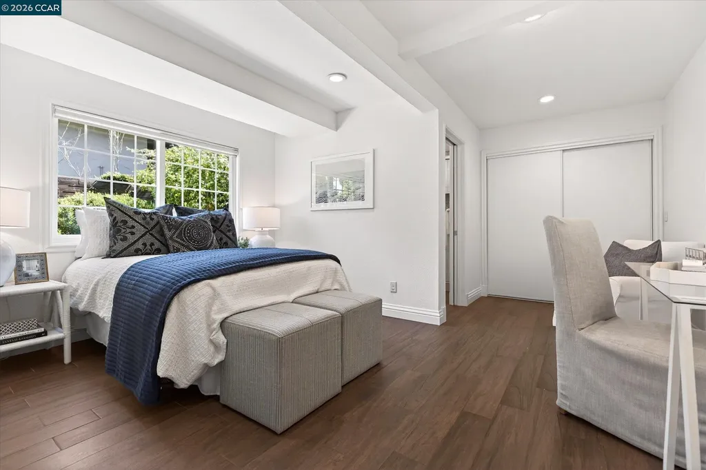 21 Camino Del Diablo Orinda CA 94563