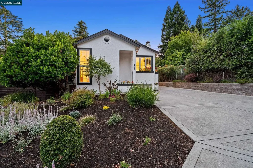21 Camino Del Diablo Orinda CA 94563