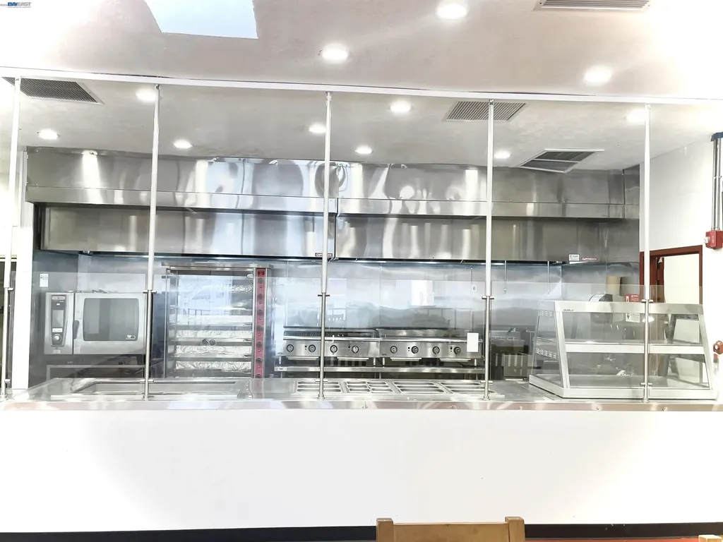 9219 International Boulevard Oakland CA 94603