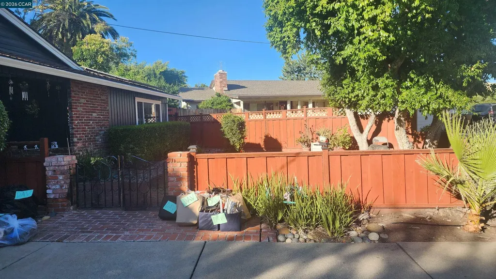 2 Echo Circle Antioch CA 94509