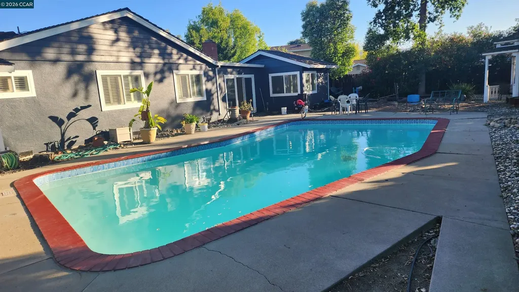 2 Echo Circle Antioch CA 94509