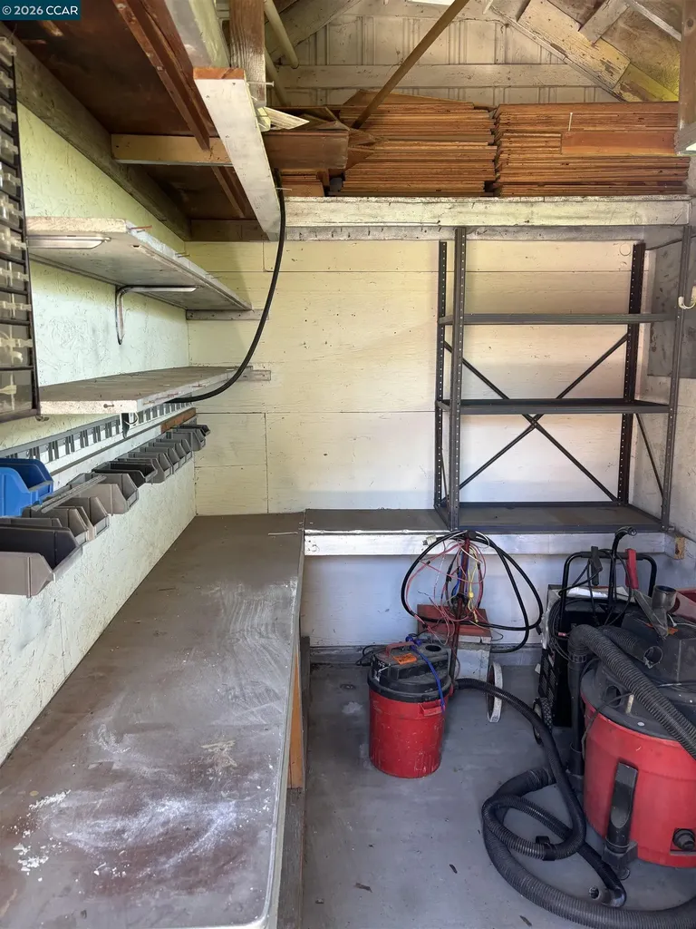694 Renfrew Road El Sobrante CA 94803