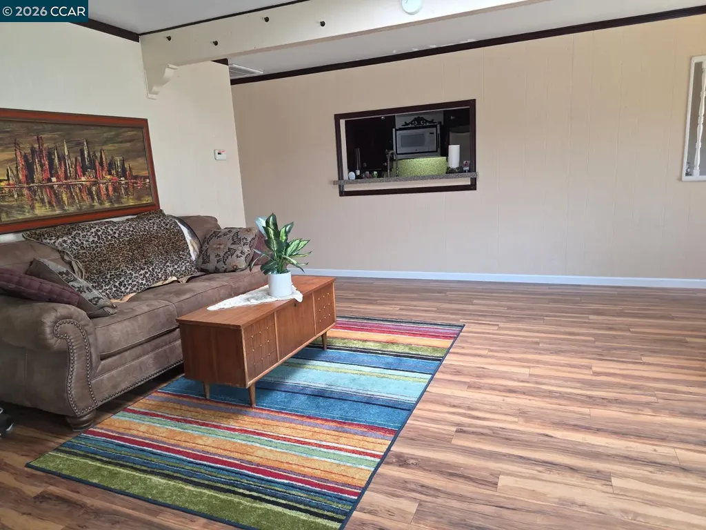 694 Renfrew Road El Sobrante CA 94803