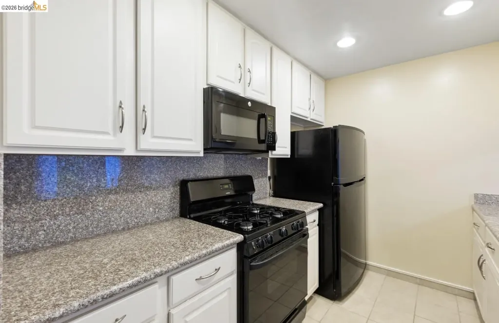 1223 Marionola Way Pinole CA 94564