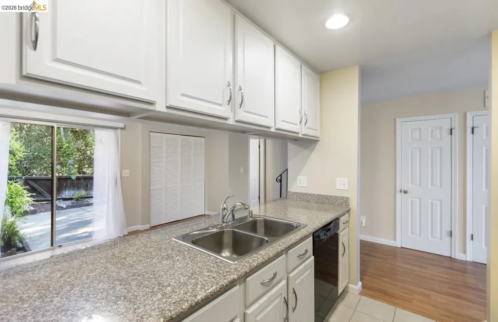1223 Marionola Way Pinole CA 94564