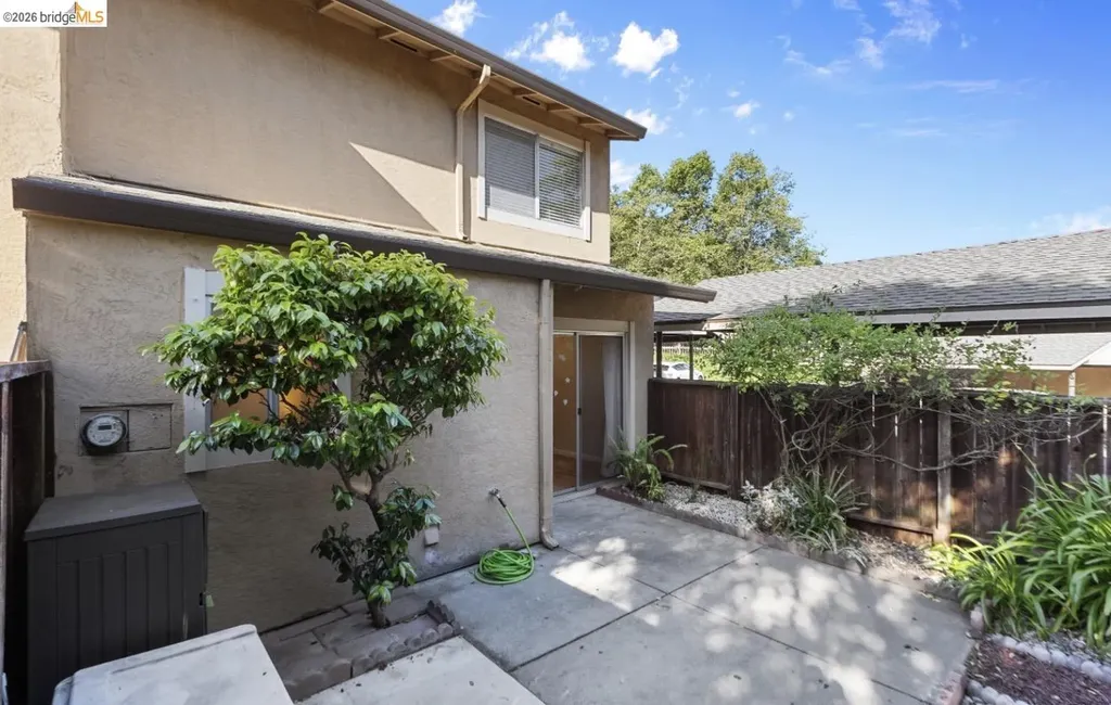 1223 Marionola Way Pinole CA 94564