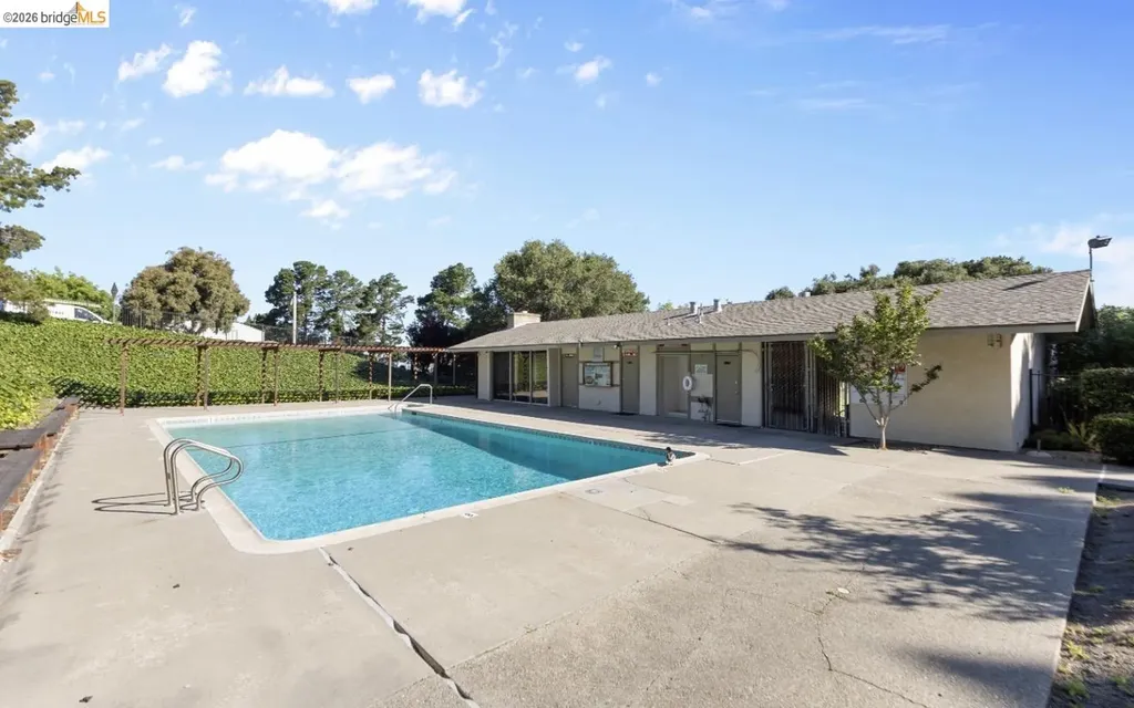 1223 Marionola Way Pinole CA 94564