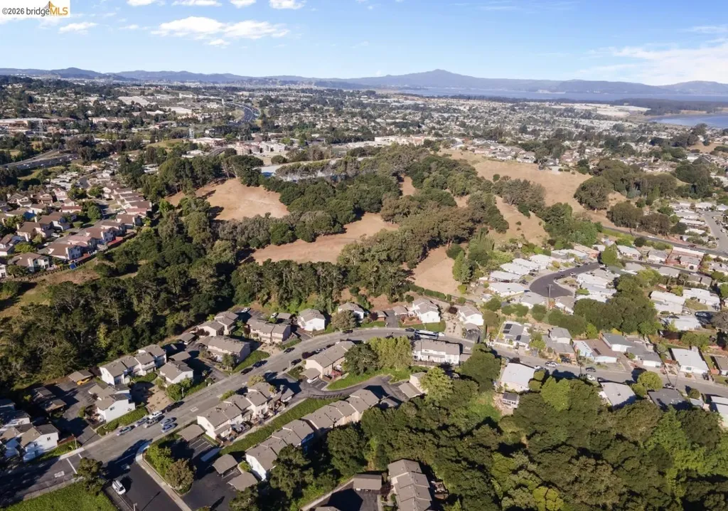 1223 Marionola Way Pinole CA 94564