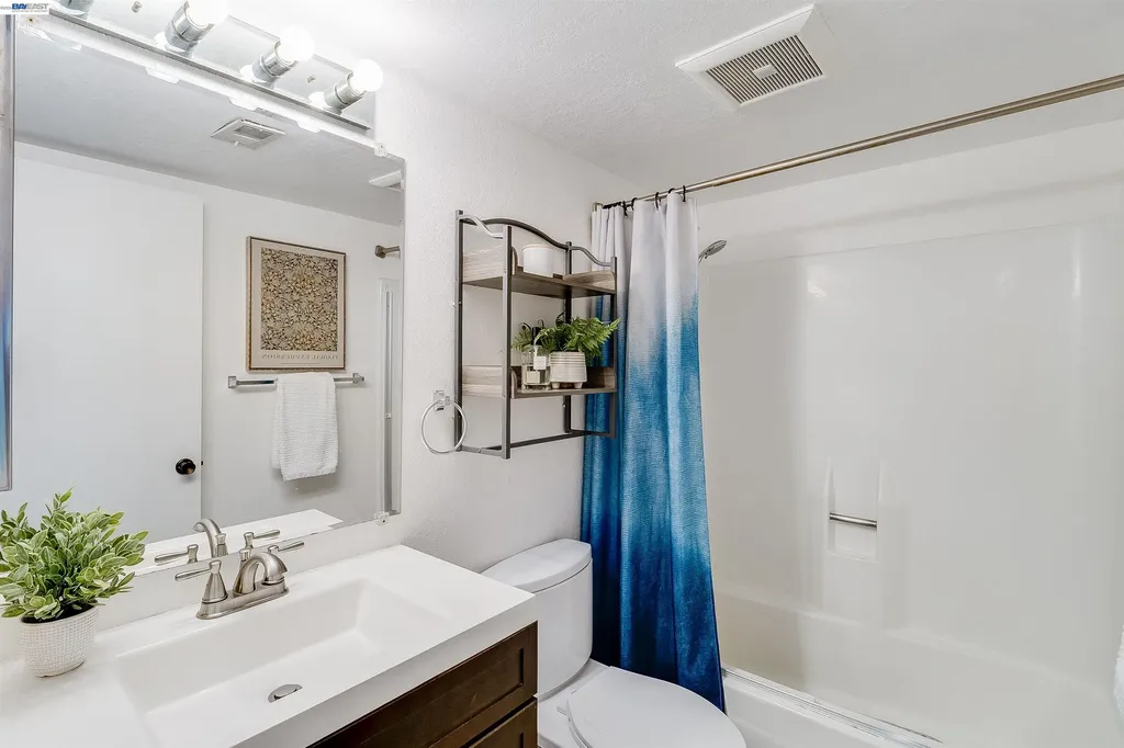 1851 Harrison Street Concord CA 94520