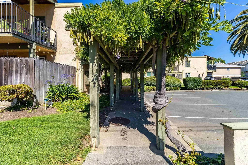 1851 Harrison Street Concord CA 94520