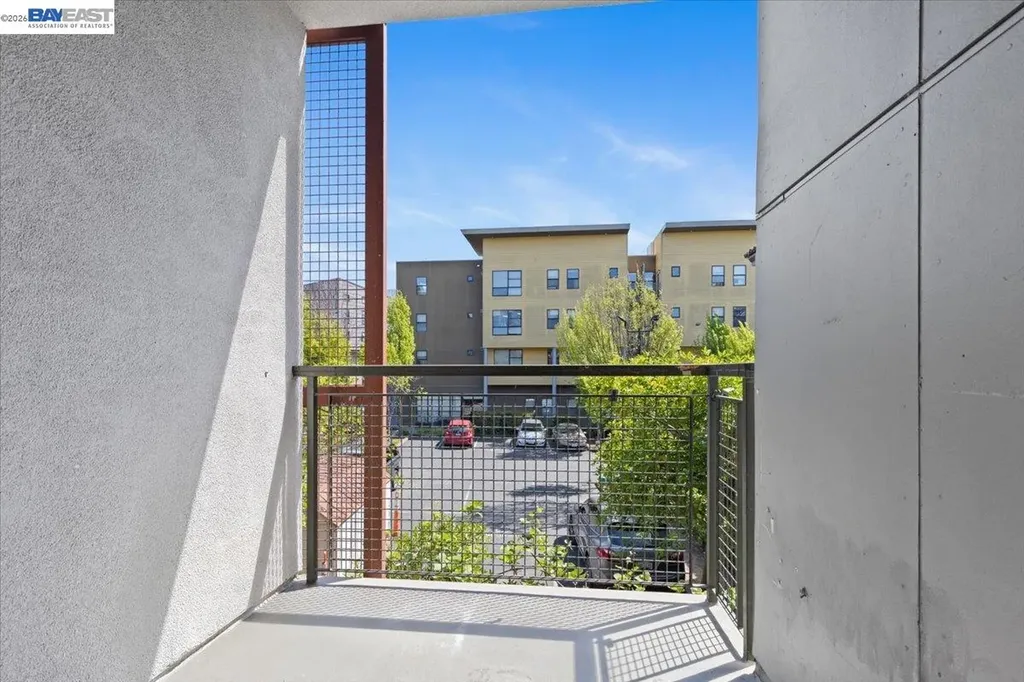 1121 40th Street Emeryville CA 94608