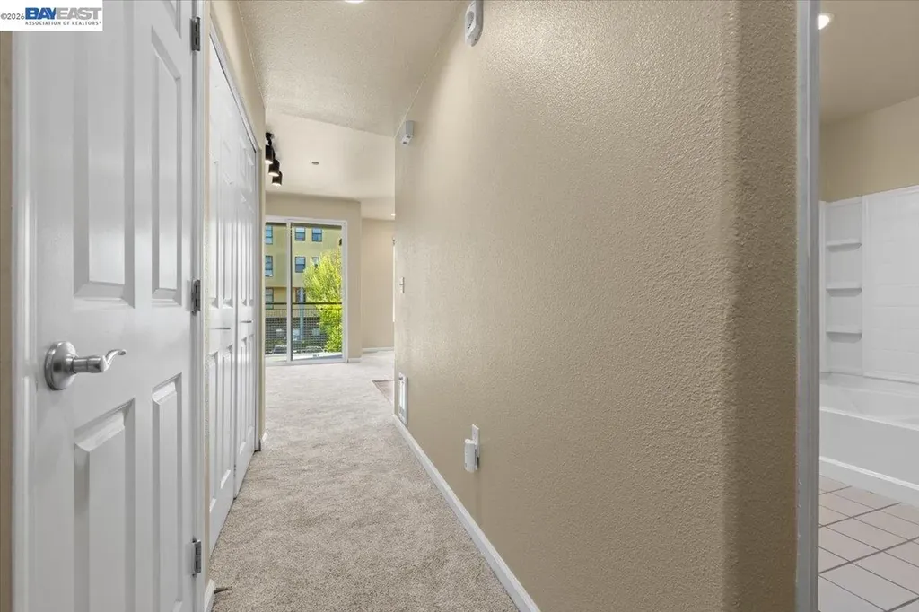 1121 40th Street Emeryville CA 94608