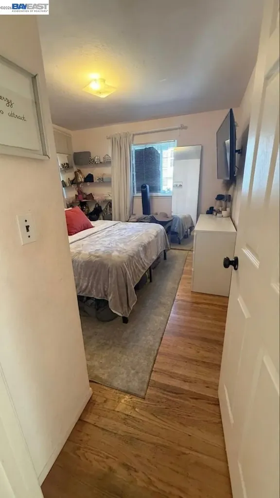 1536 Carleton Street Berkeley CA 94703