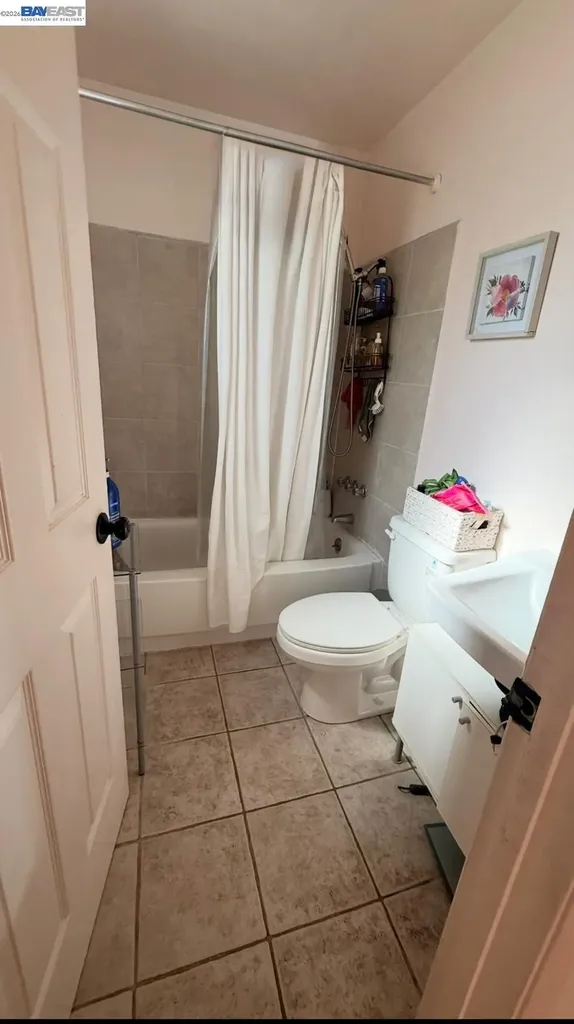 1536 Carleton Street Berkeley CA 94703