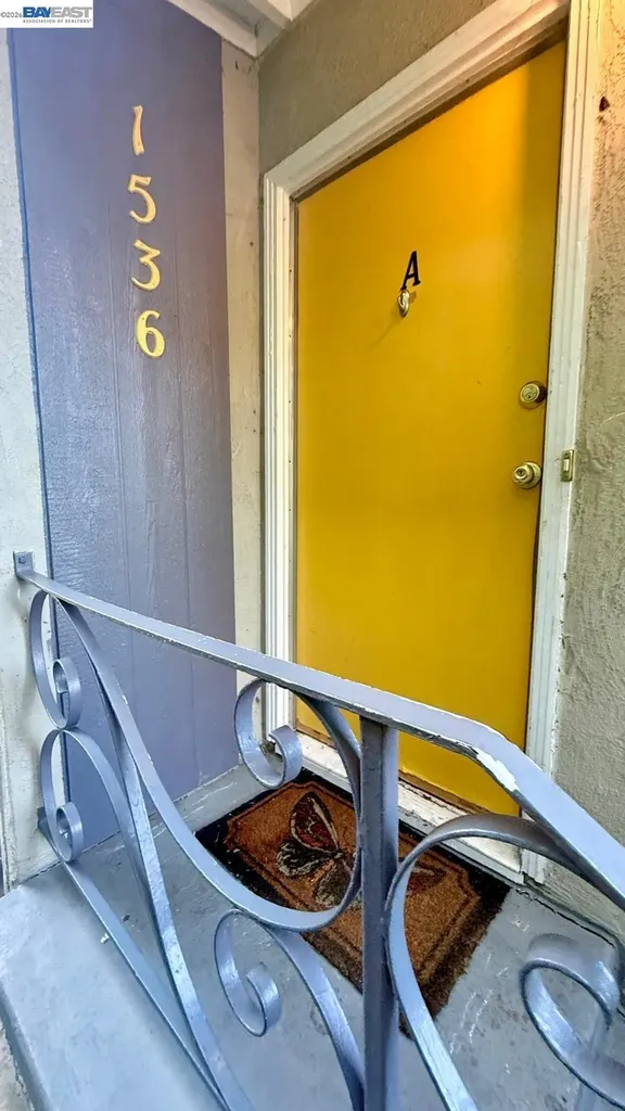 1536 Carleton Street Berkeley CA 94703