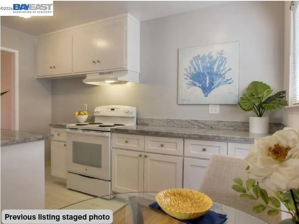 1536 Carleton Street Berkeley CA 94703