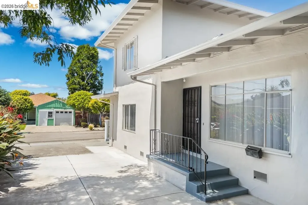 1313 Curtis Street Berkeley CA 94702