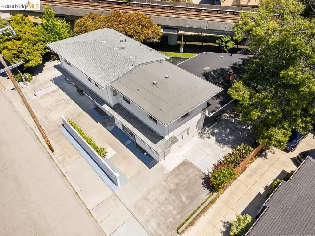 1313 Curtis Street Berkeley CA 94702