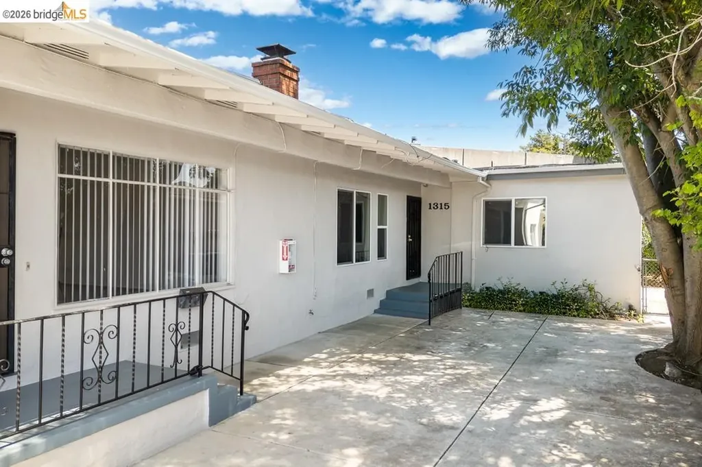 1313 Curtis Street Berkeley CA 94702