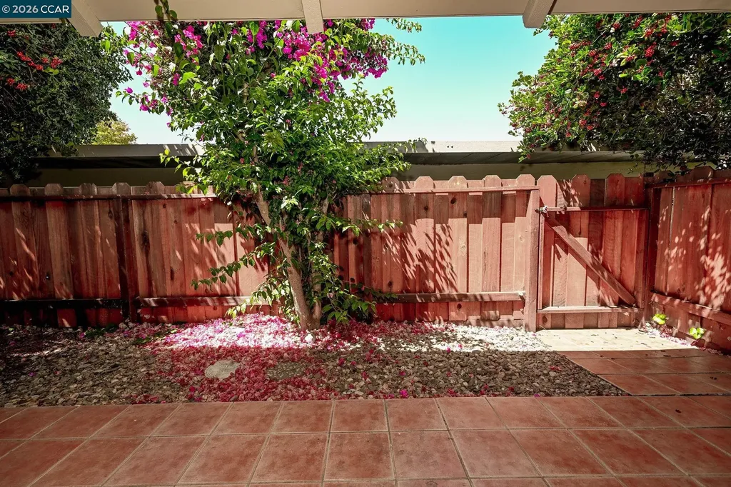 825 Oak Grove Road Concord CA 94518