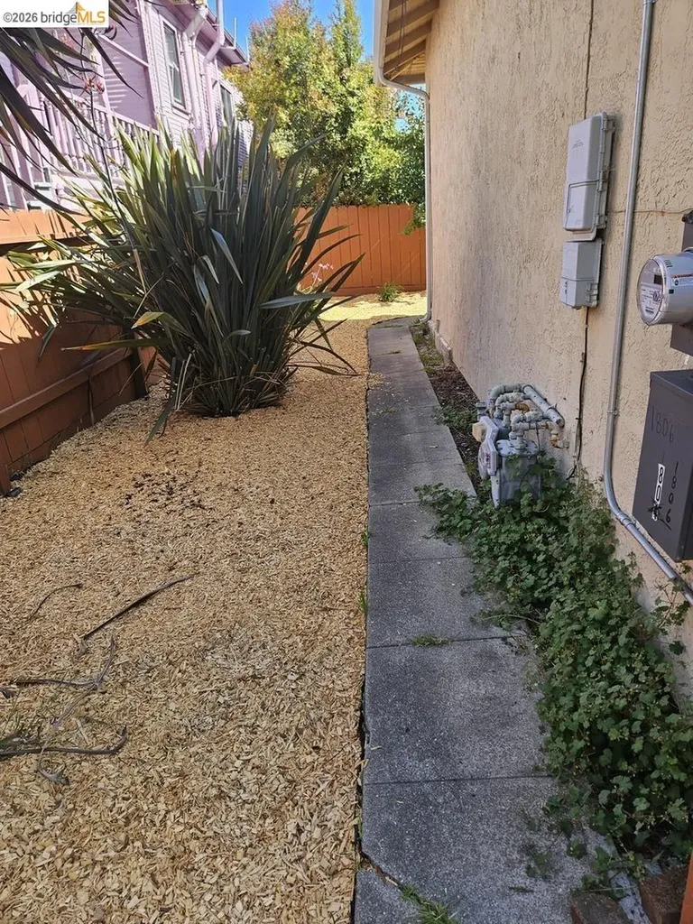 1804 Derby Street Berkeley CA 94703