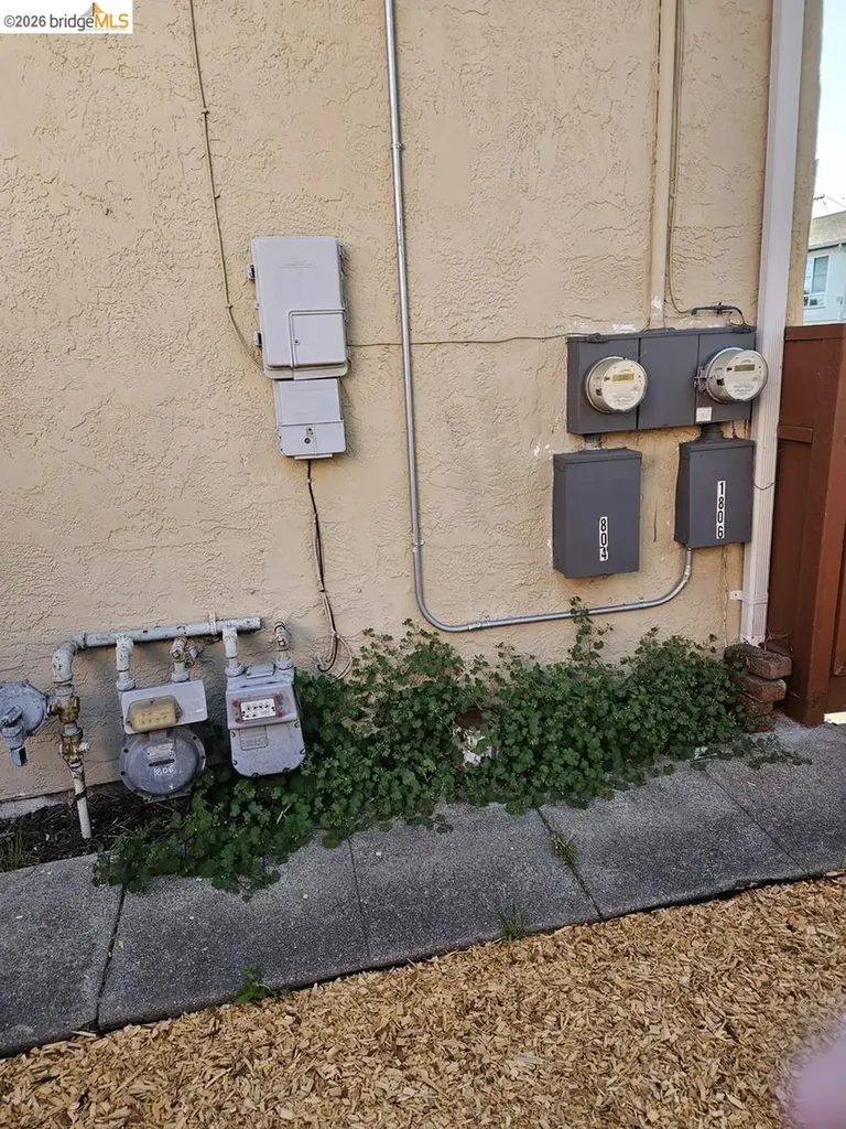 1804 Derby Street Berkeley CA 94703