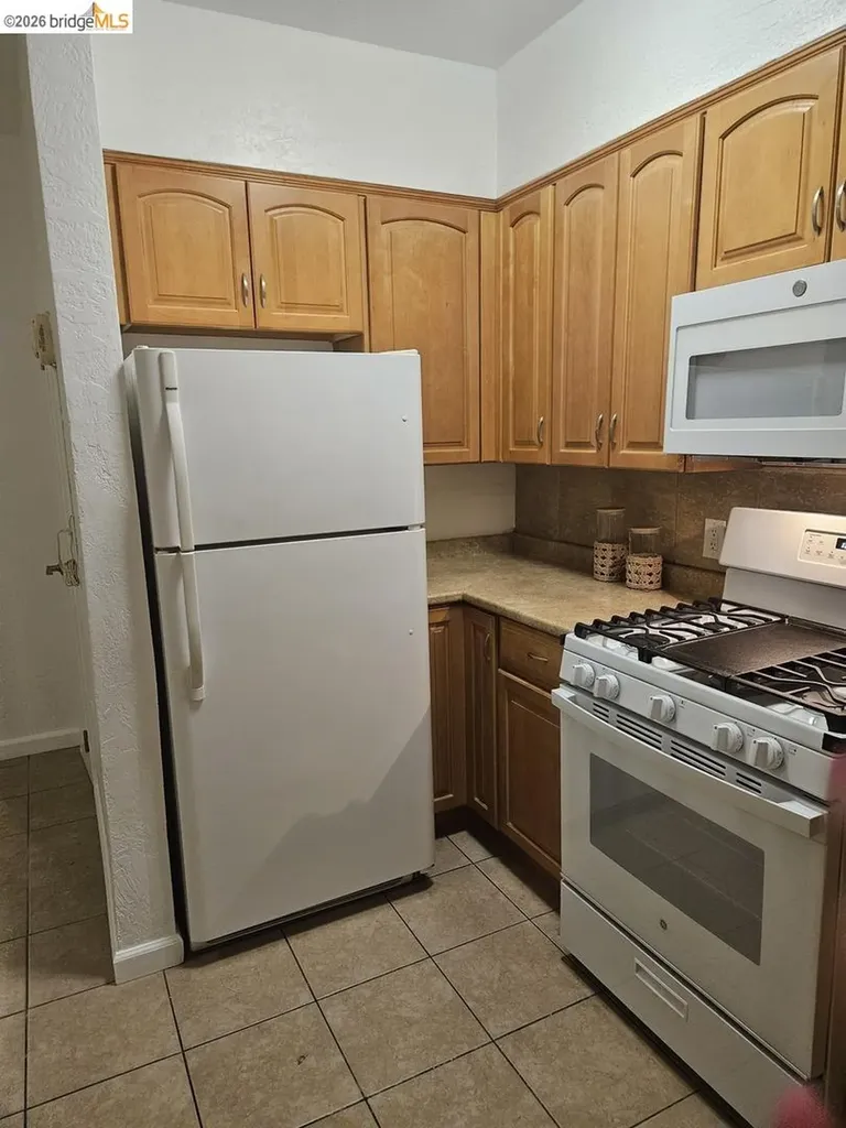 1804 Derby Street Berkeley CA 94703